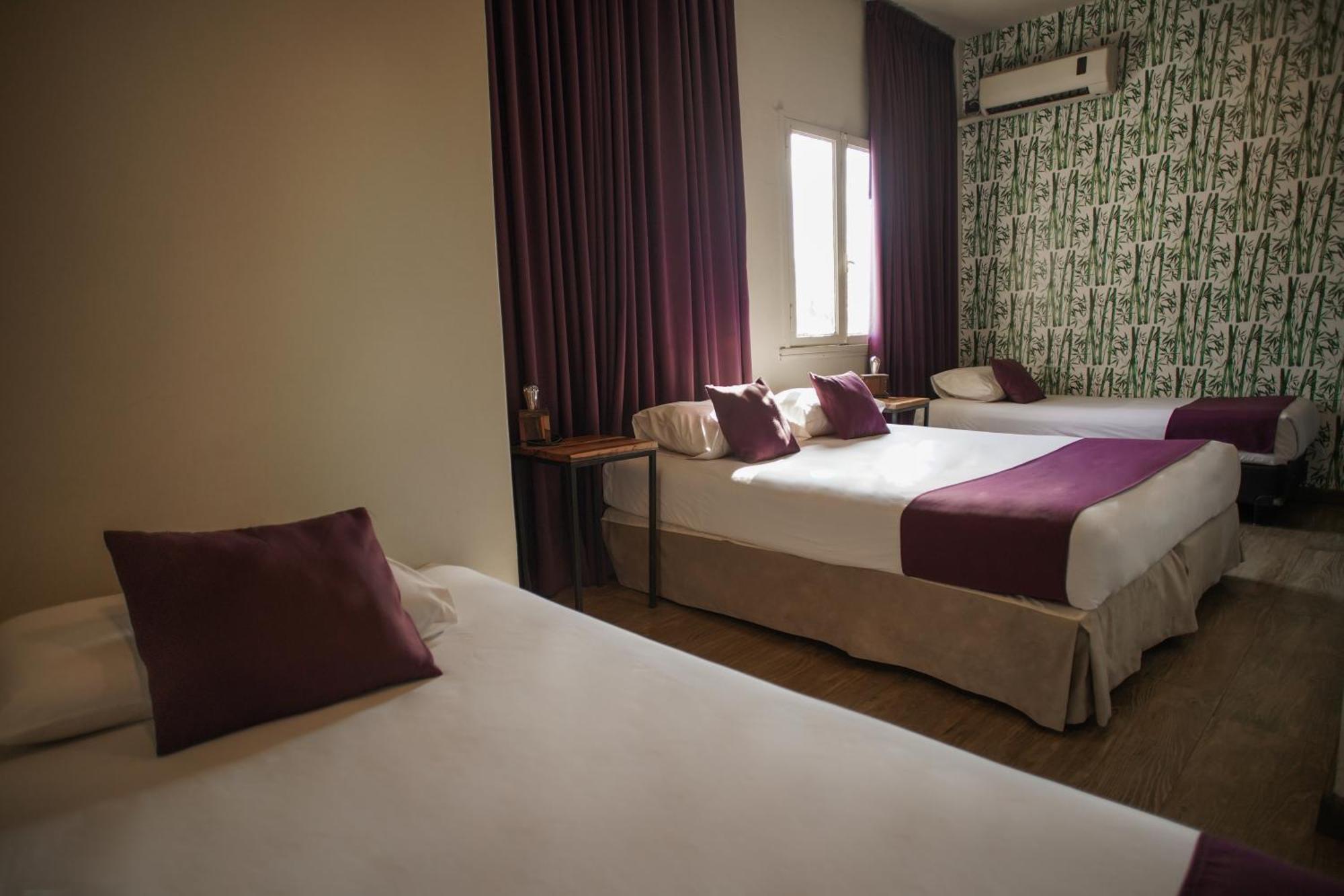 Hotel City Посадас Екстериор снимка